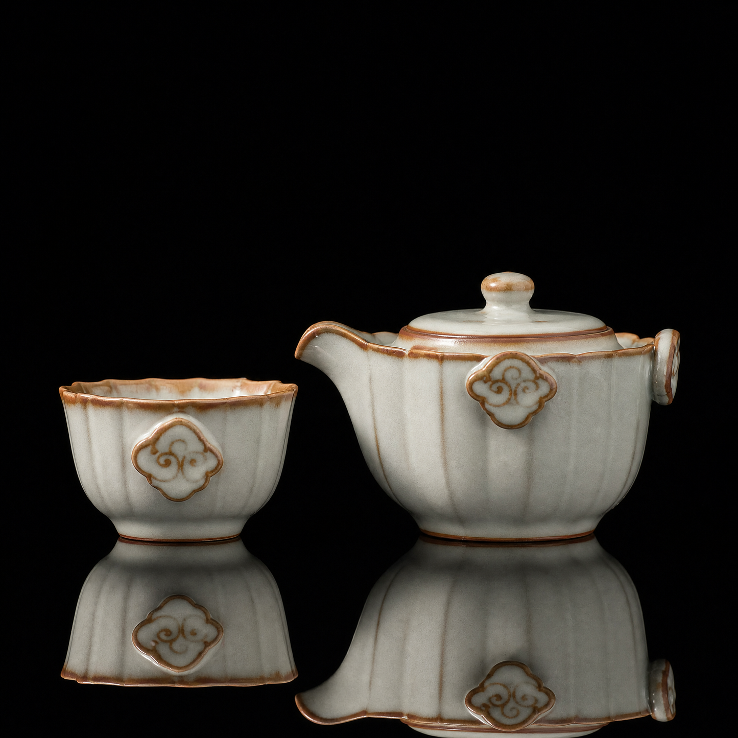 Ru-Style Personal Tea Set with Travel Case