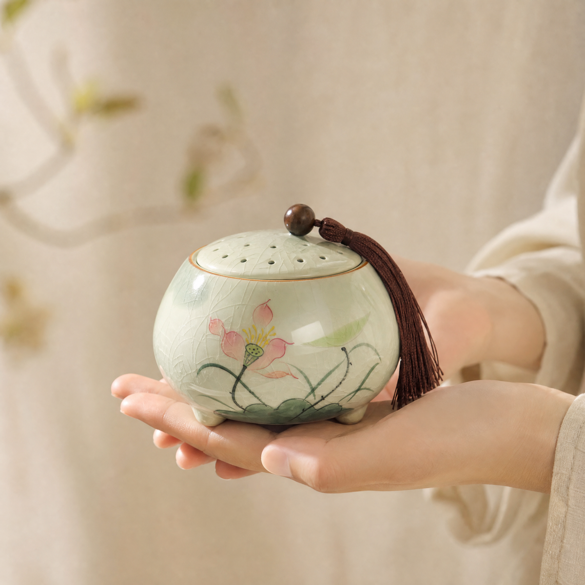 Ice-Crackle Lotus Tea Caddy, 100g